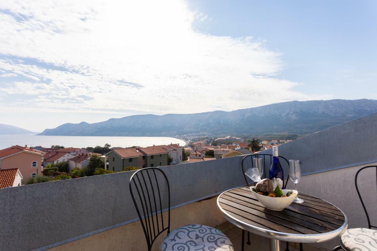 Apartmani Velnic Baska  Exterior photo